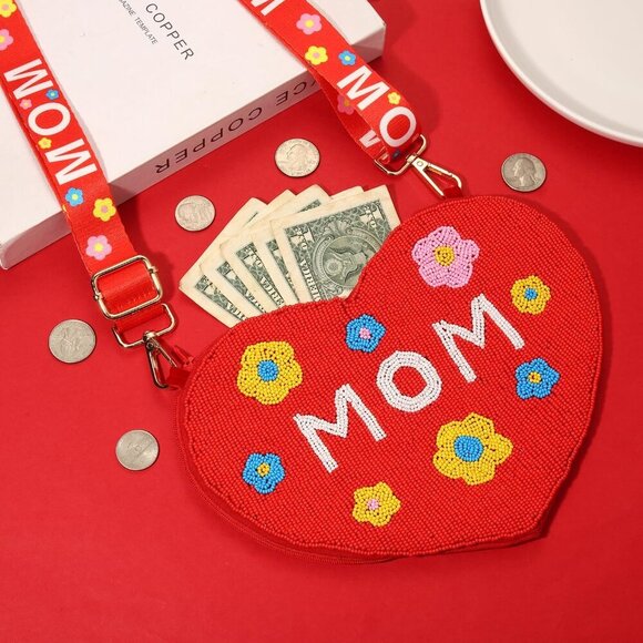 Delicate Floral Heart Shaped Mom Purse - Handcrafted Elegance for Mothers - Picture 2 of 5